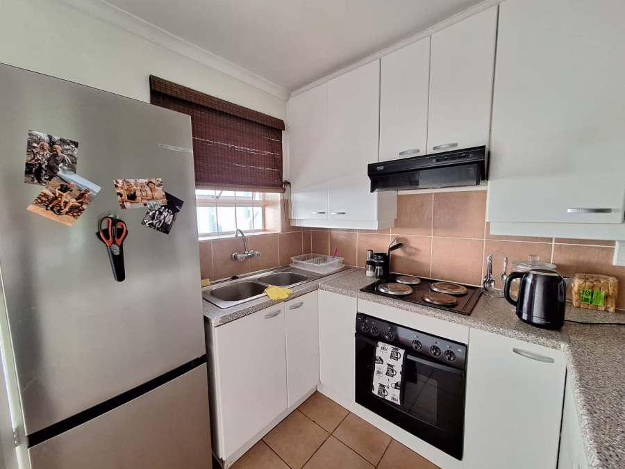2 Bedroom Property for Sale in Oranjezicht Western Cape